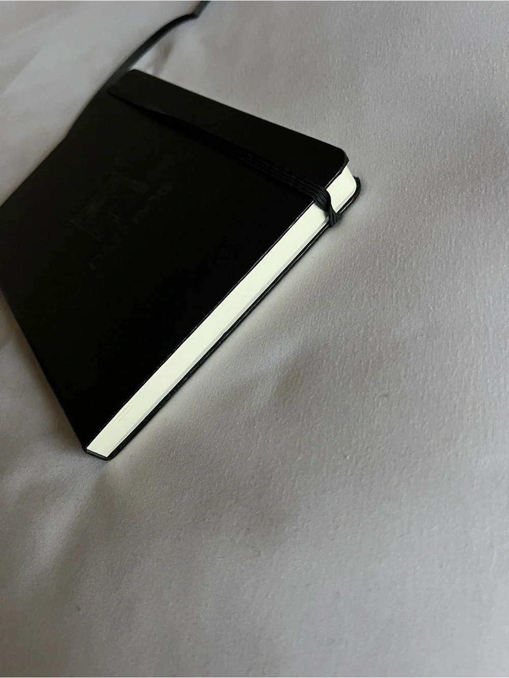 Paperage Black Hardcover Lined Datadog Journal Notebook Pocket Size 5.75x4 Elast